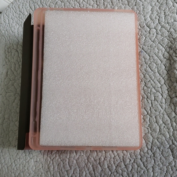 Swees Table Case - Picture 4 of 8